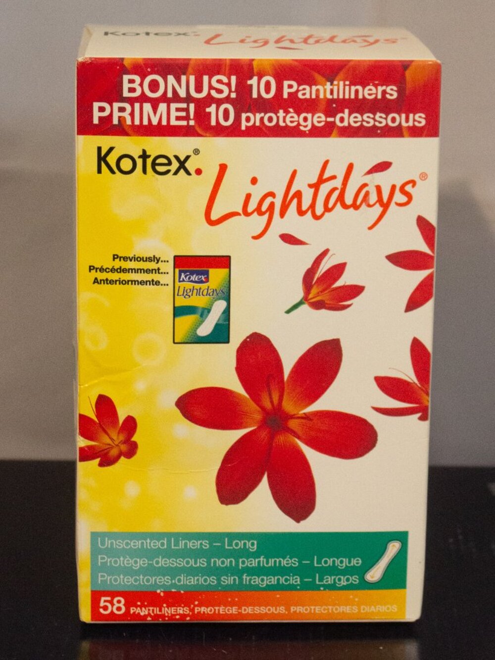 Kotex Lightdays 2004 Unscented Panty Liners-Long Bonus Box of 58 Liners Unopened